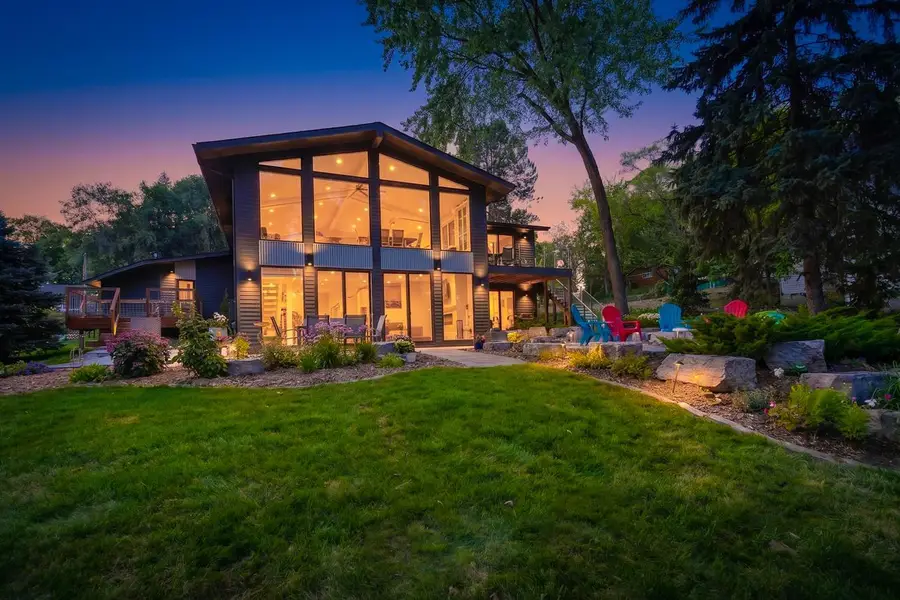 2968 W Owasso Boulevard, Roseville, MN 55113 - #2