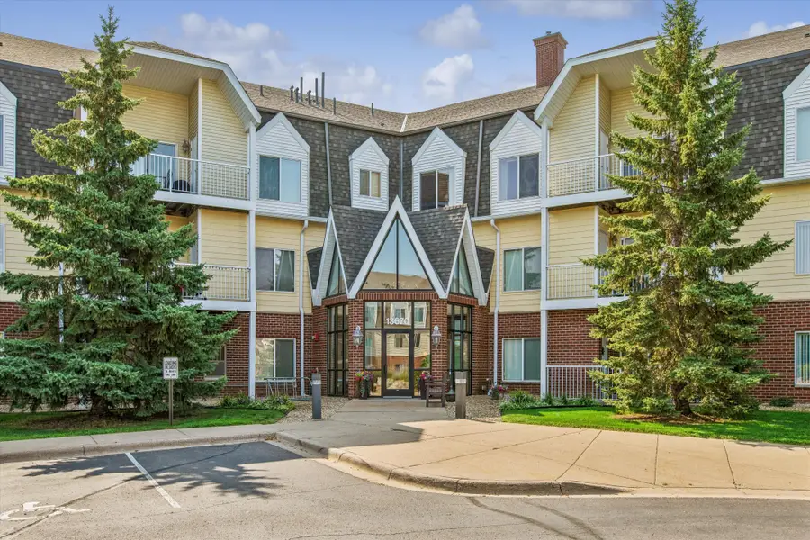 13670 Carrach Avenue #313, Rosemount, MN 55068 - #3