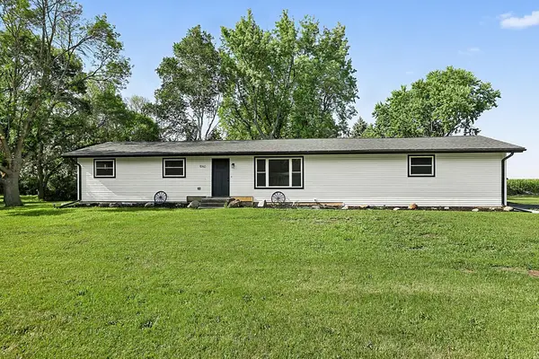 1060 44th Street Se, Willmar, MN 56201