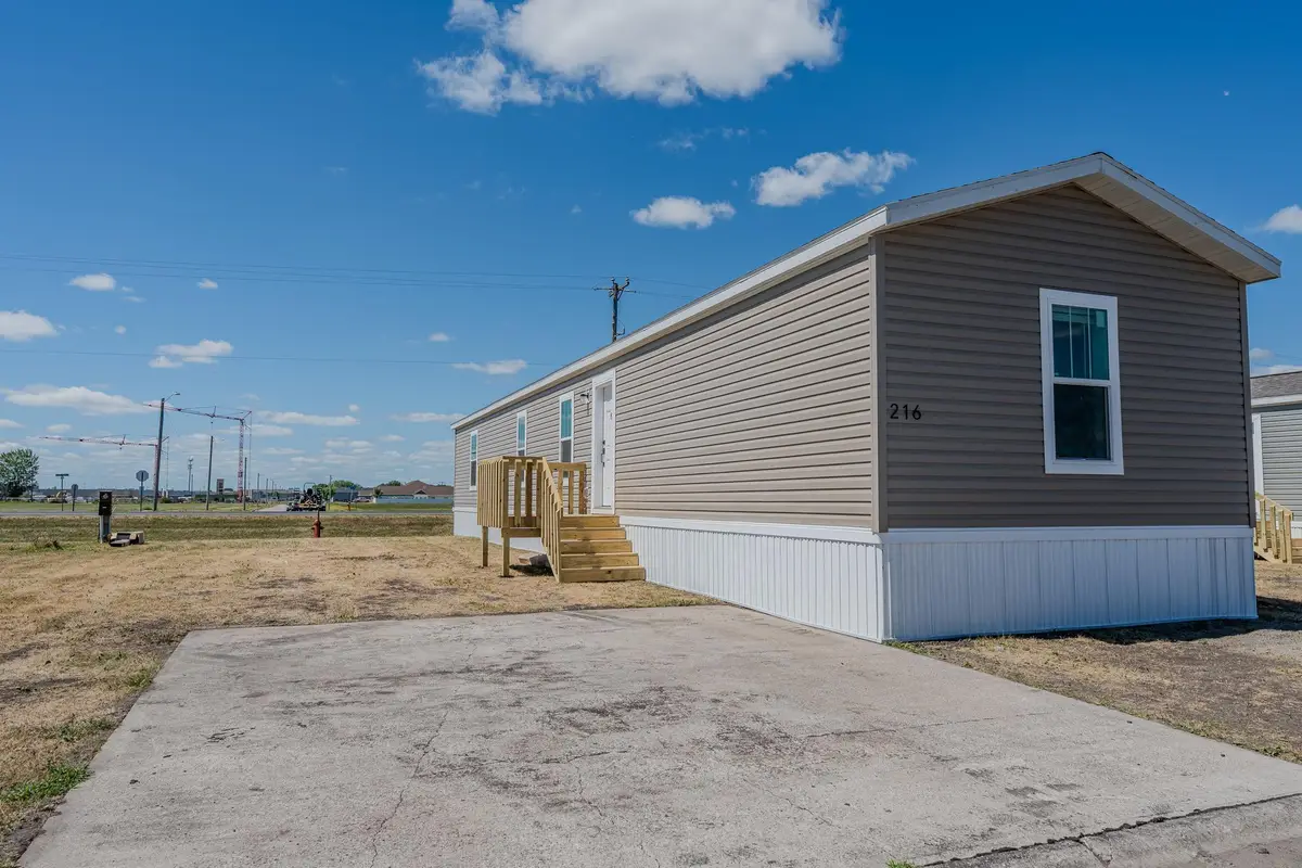 218 8th Street Nw, Dilworth, MN 56529 - #1
