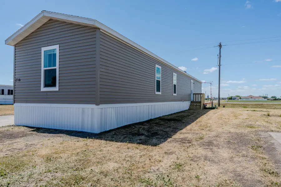 218 8th Street Nw, Dilworth, MN 56529 - #2