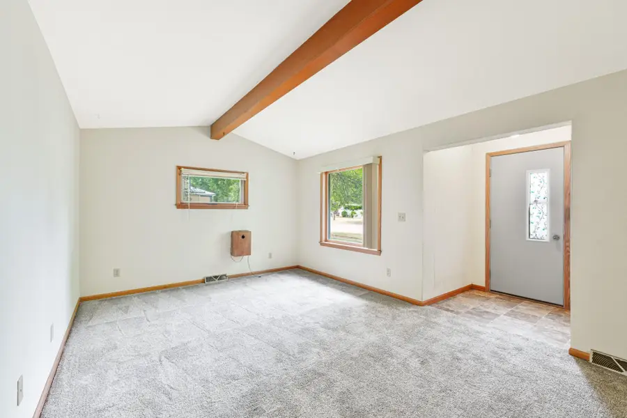 214 4th Street Ne, Barnesville, MN 56514 - #2