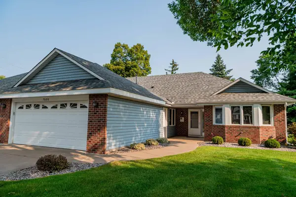 7020 24th Street N, Oakdale, MN 55128