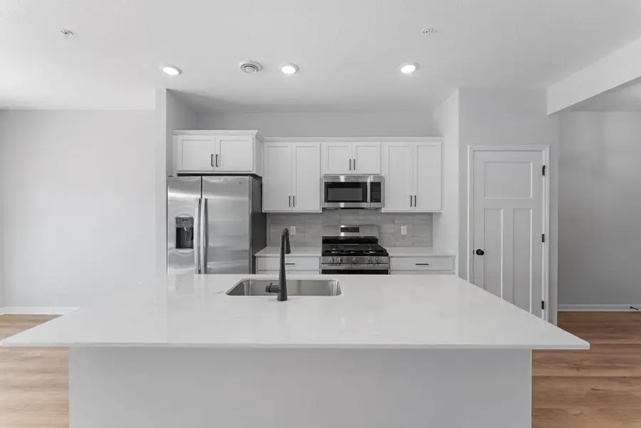679 Tulare Terrace, Newport, MN 55055 - #2