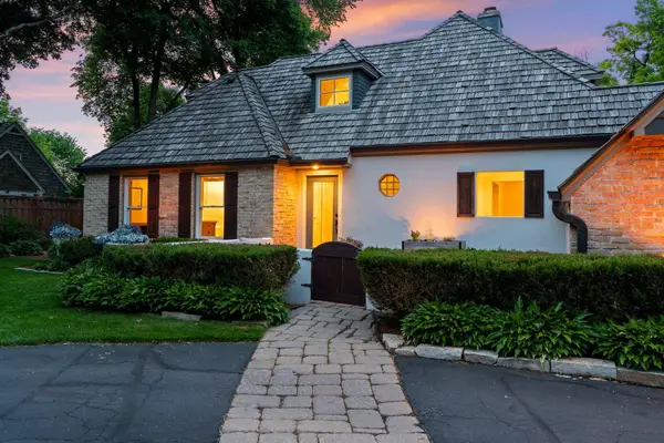 5404 Interlachen Boulevard, Edina, MN 55436