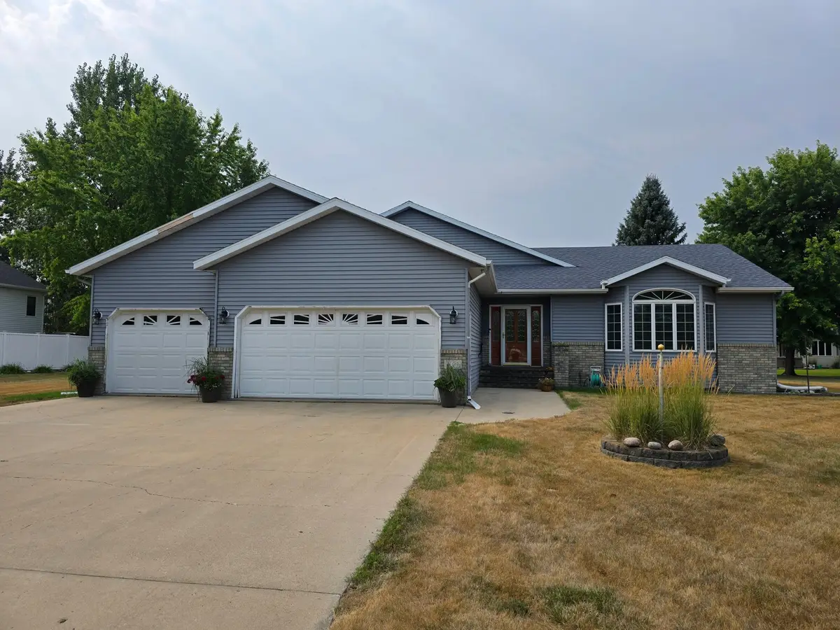 1101 5th Avenue Se, Barnesville, MN 56514 - #1