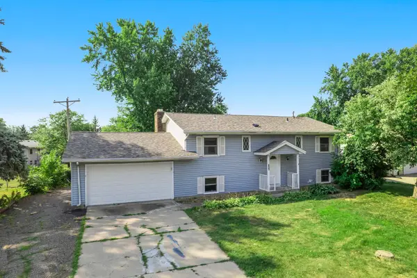 168 Linden Circle, Apple Valley, MN 55124