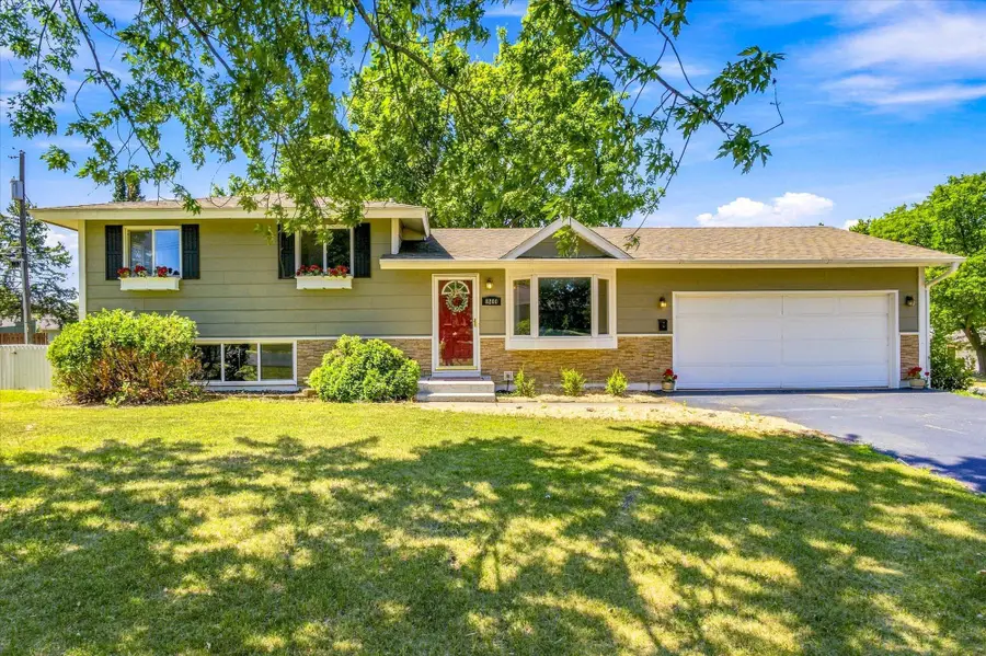 8200 Goodrich Road, Bloomington, MN 55437 - #2