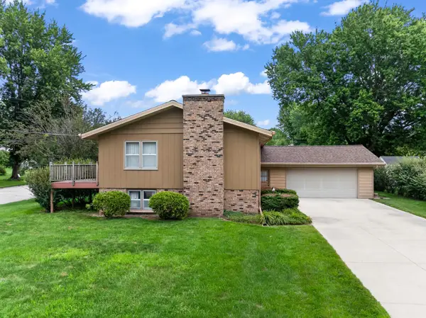 816 1st Avenue Nw, Byron, MN 55920