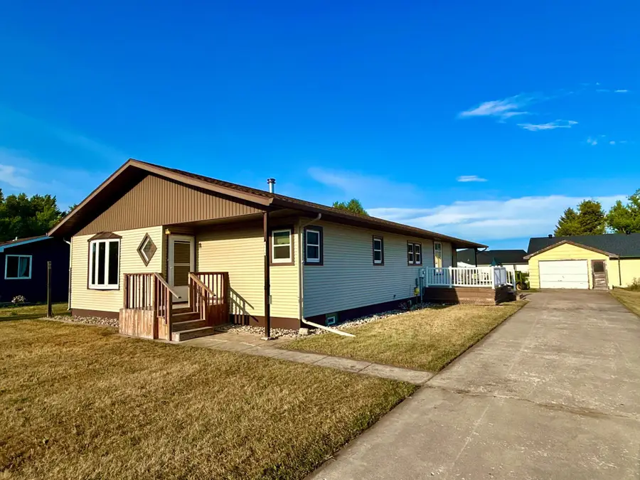 424 2nd Street E, Hunter, ND 58048 - #2