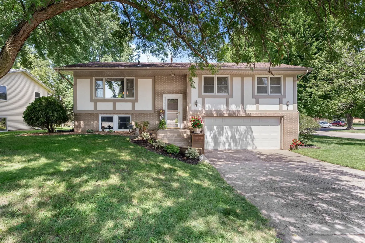 50 18th Place Ne, Owatonna, MN 55060 - #1