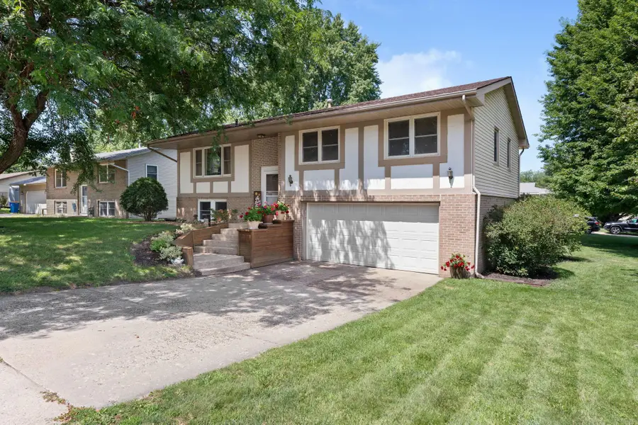 50 18th Place Ne, Owatonna, MN 55060 - #2