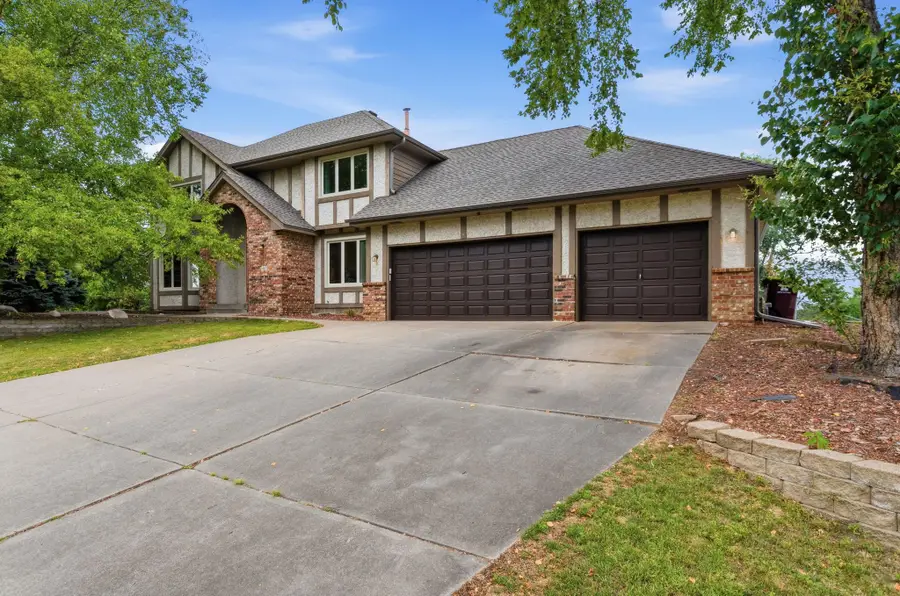 1467 Kings Crest, Eagan, MN 55122 - #2