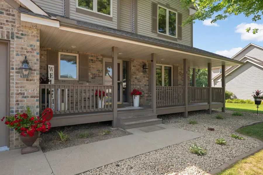 20511 Islandview Circle, Lakeville, MN 55044 - #2