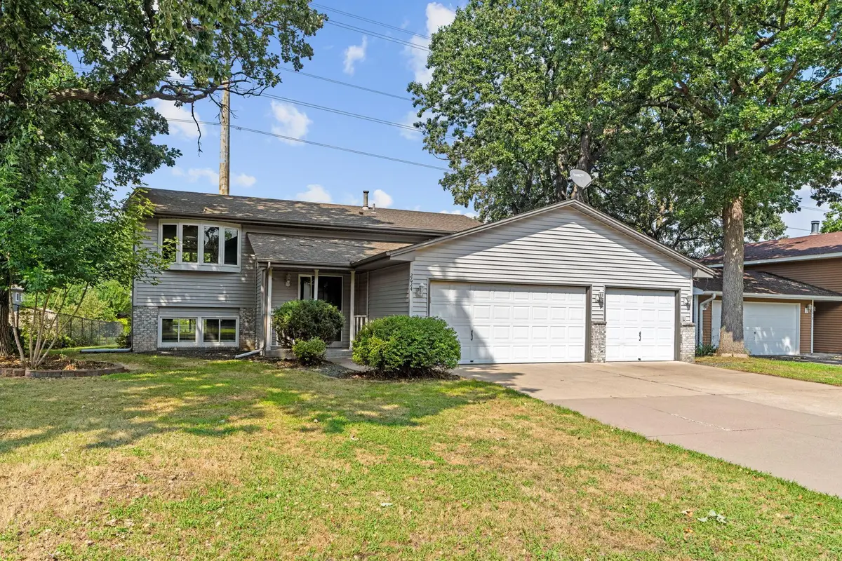 2624 94th Avenue N, Brooklyn Park, MN 55444 - #1