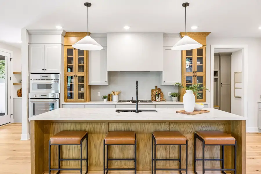 4509 Oxford Avenue, Edina, MN 55436 - #2