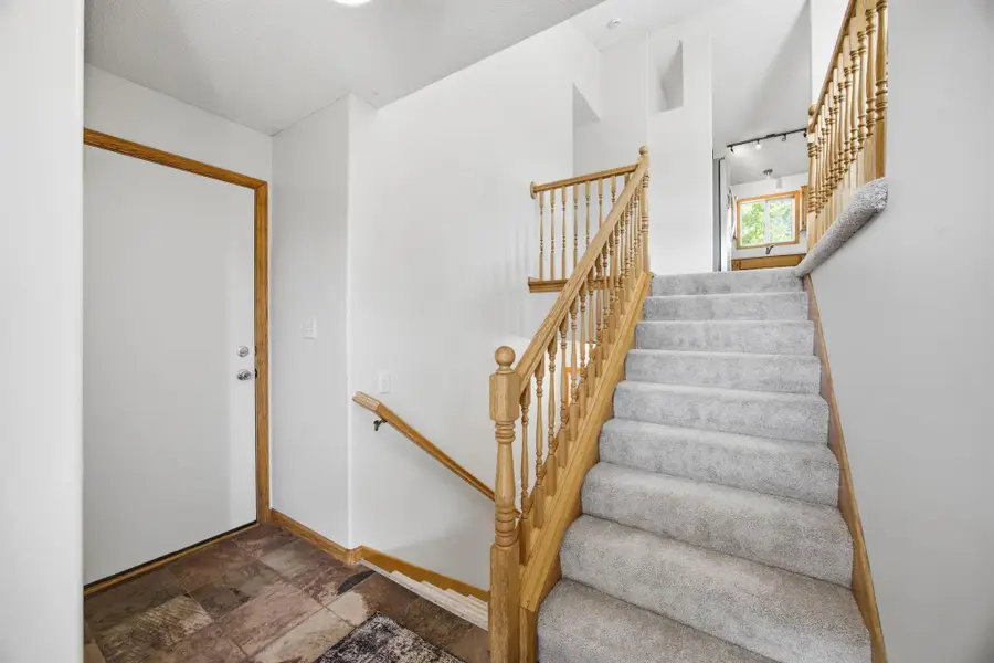 5522 Lambert Avenue Ne, Albertville, MN 55301 - #3
