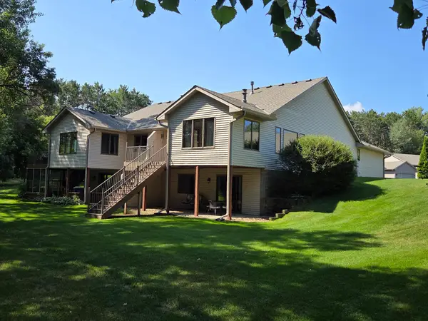 5853 Oxboro Avenue N, Stillwater, MN 55082
