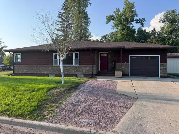 101 2nd Avenue E, Lisbon, ND 58054