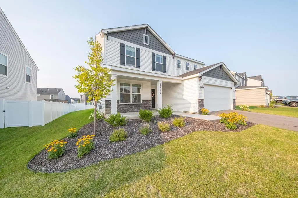 6254 Highland Hills Lane S, Cottage Grove, MN 55016 - #1
