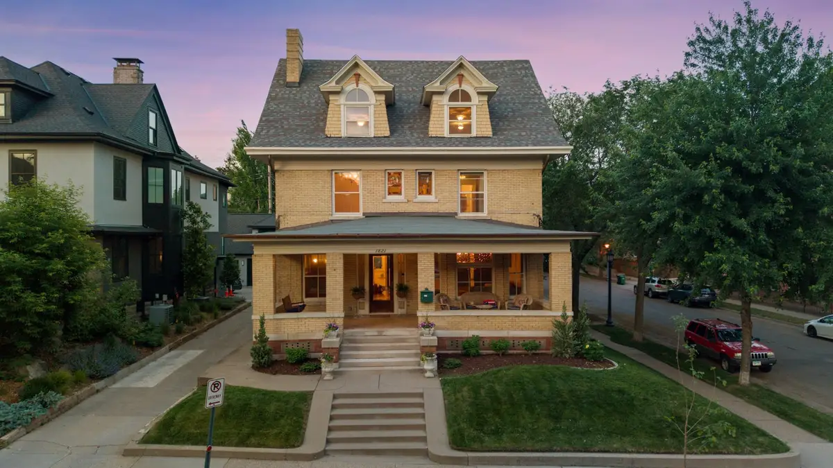 1821 Emerson Avenue S, Minneapolis, MN 55403 - #1