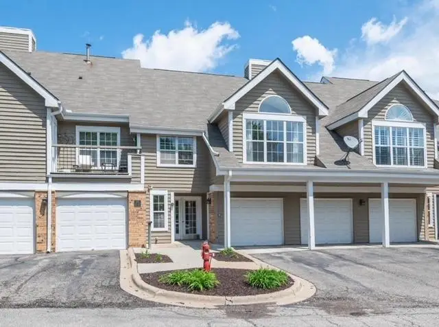 6165 Chasewood Parkway #202, Minnetonka, MN 55343 - #1