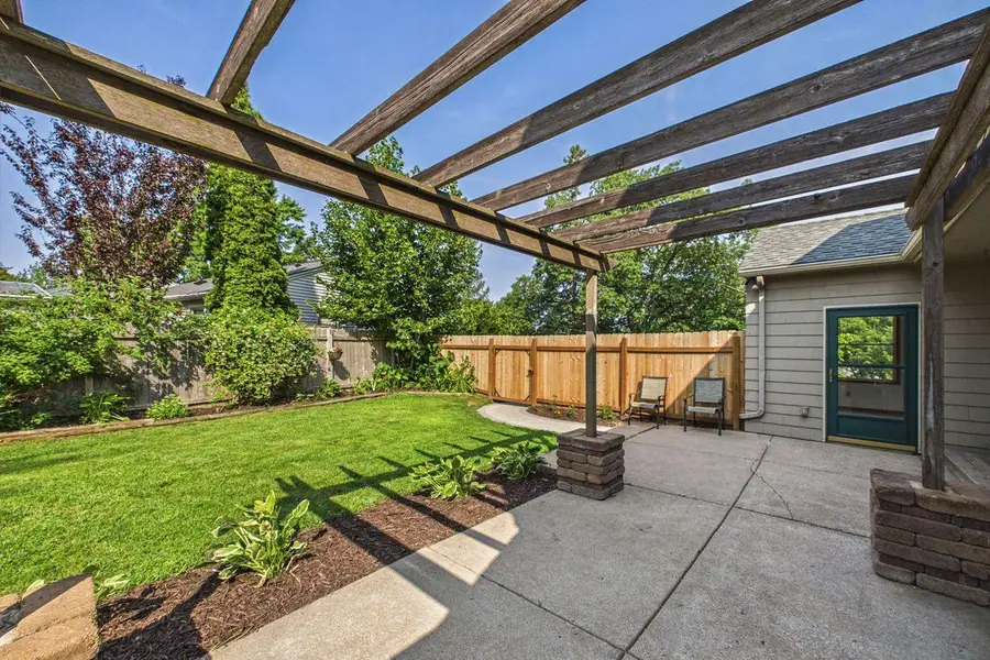 542 3rd Avenue, Excelsior, MN 55331 - #2