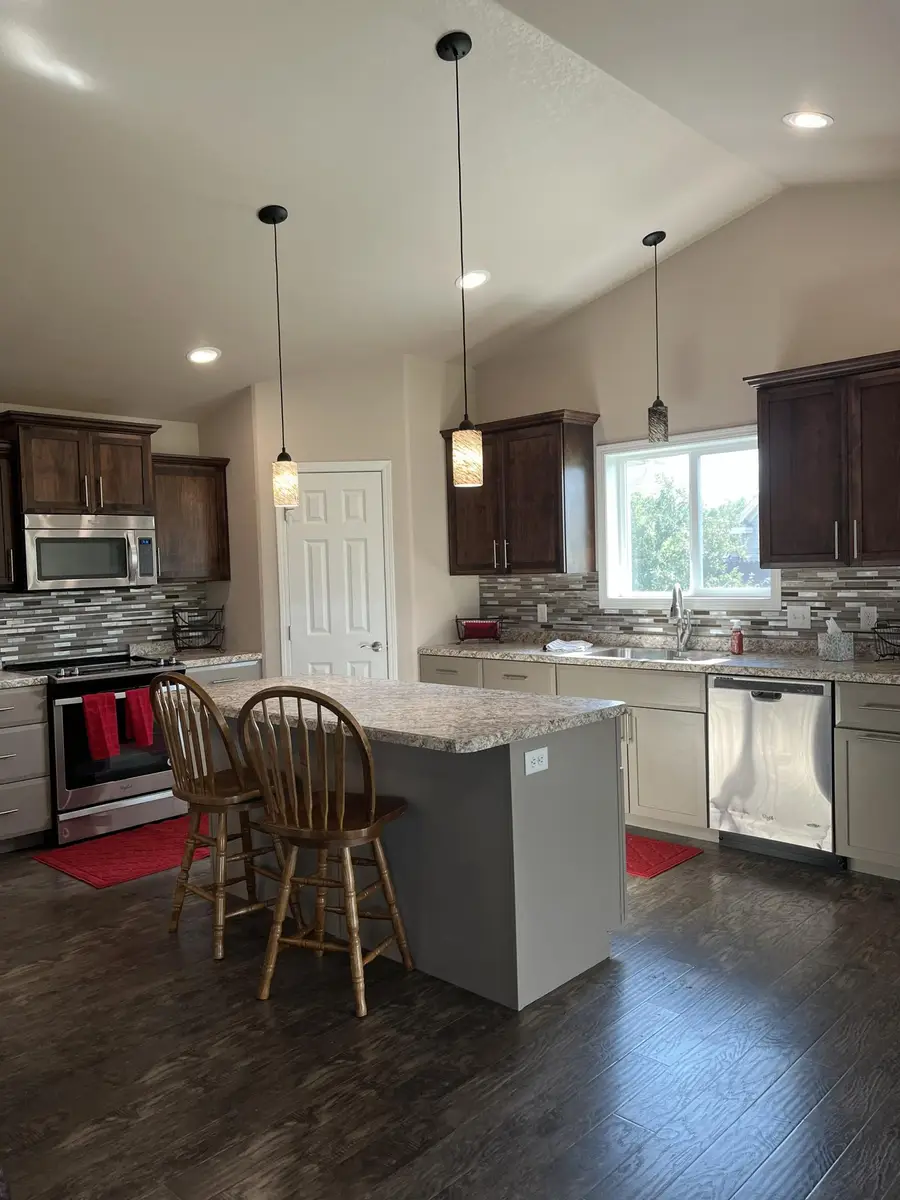 1966 Middle Creek, Detroit Lakes, MN 56501 - #2