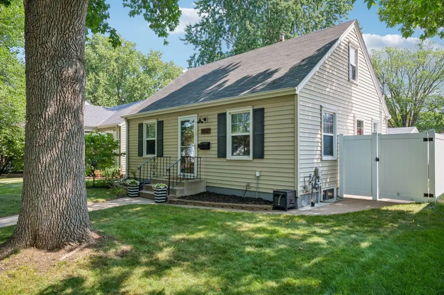3037 Florida Avenue S, Saint Louis Park, MN 55426 - #3