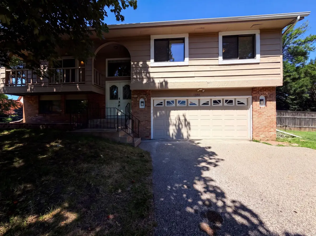 13802 Holyoke Path, Apple Valley, MN 55124 - #1