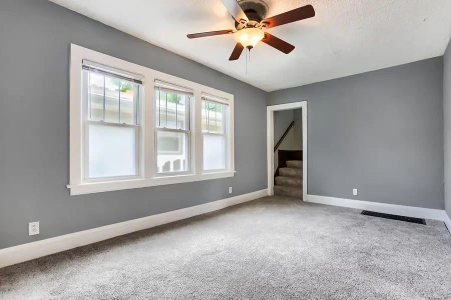 138 13th Avenue N, South Saint Paul, MN 55075 - #2