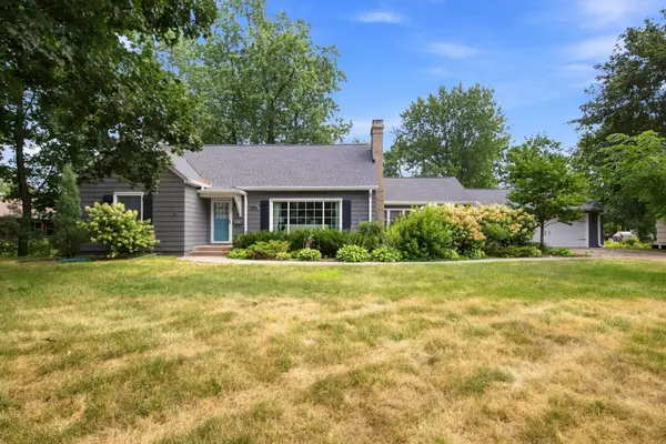 495 5th Avenue N, Hopkins, MN 55343