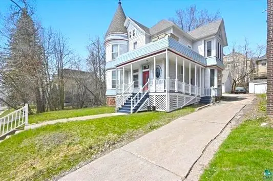 1727 E Superior Street, Duluth, MN 55812 - #1