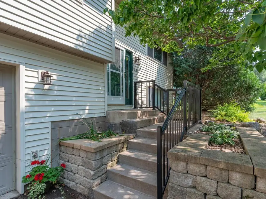 3615 Westmark Drive, Minnetonka, MN 55345 - #2
