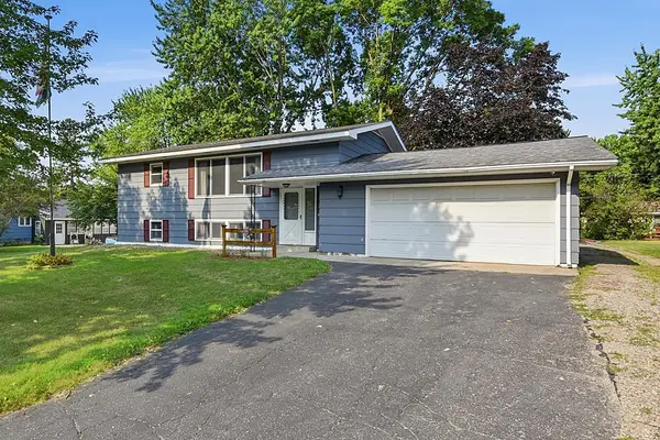 967 6th Avenue N, Sauk Rapids, MN 56379