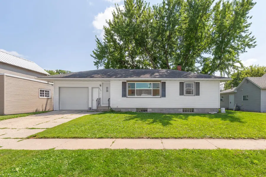 333 1st Street Se, Blooming Prairie, MN 55917 - #3