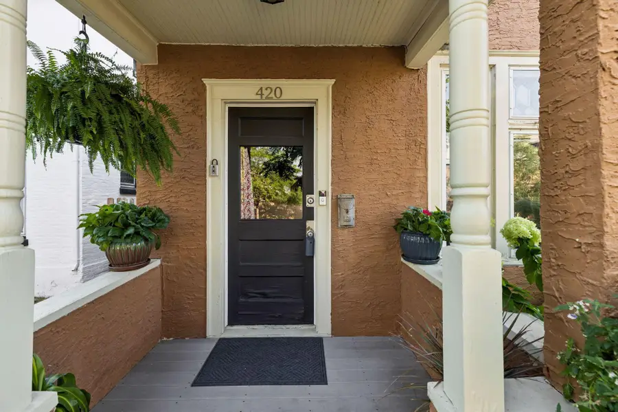 420 Daly Street, Saint Paul, MN 55102 - #2
