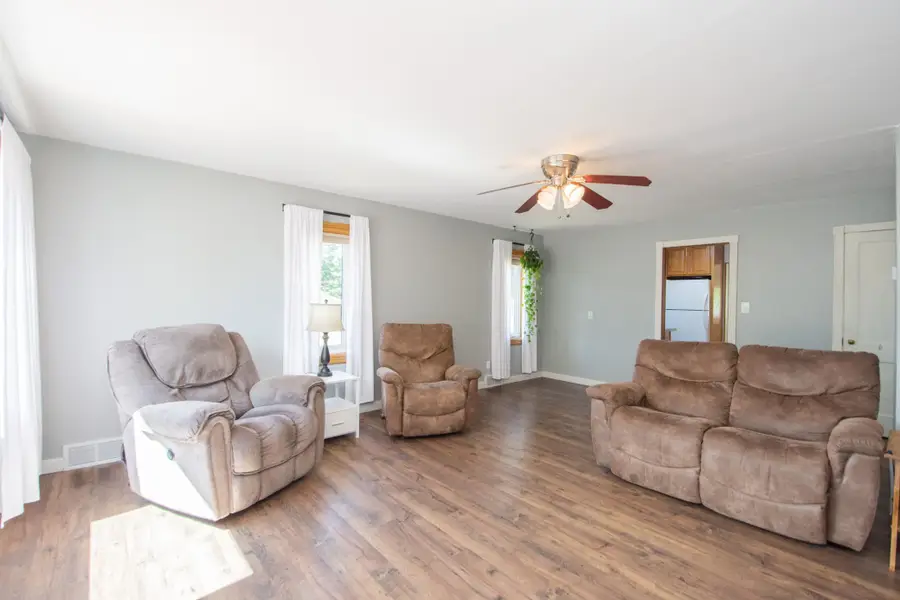 401 Lincoln Avenue Ne, Fertile, MN 56540 - #3