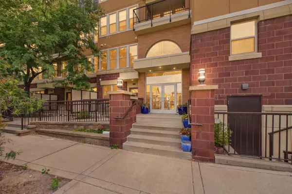 150 E Burnsville Parkway #309, Burnsville, MN 55337