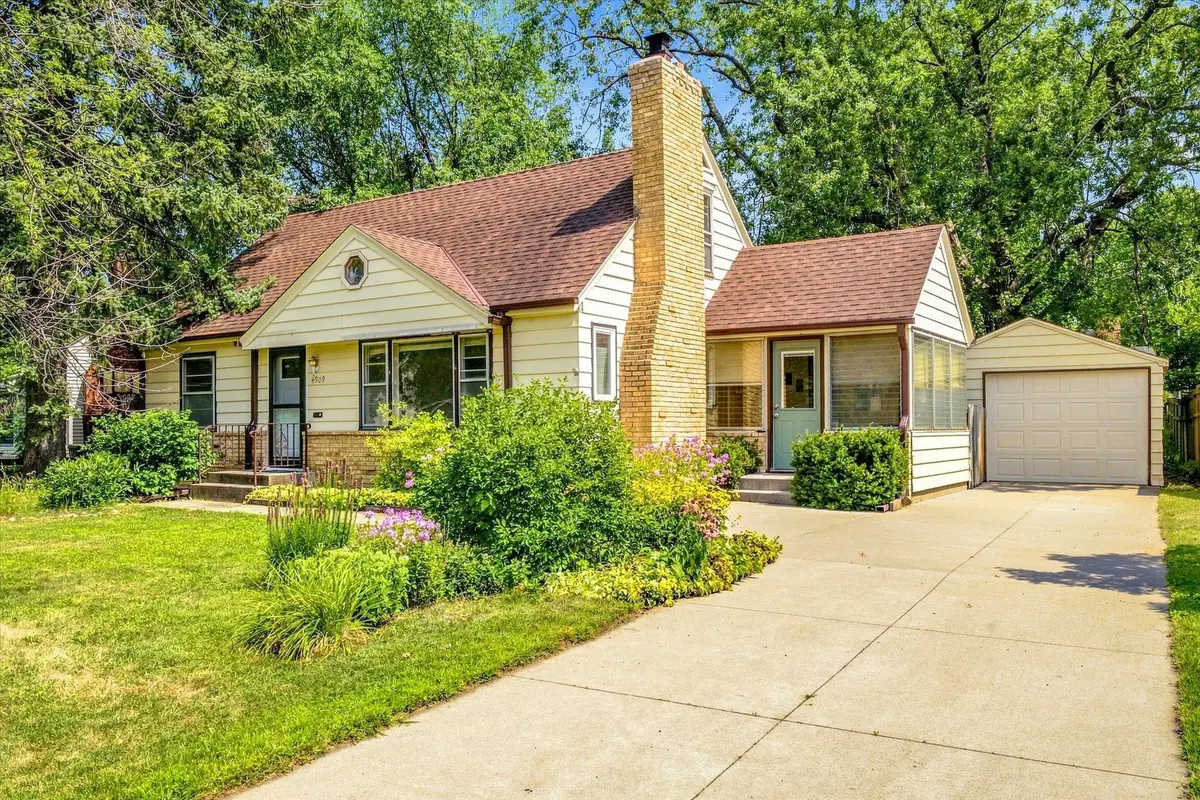 4909 W Upland Crest, Columbia Heights, MN 55421 - #1