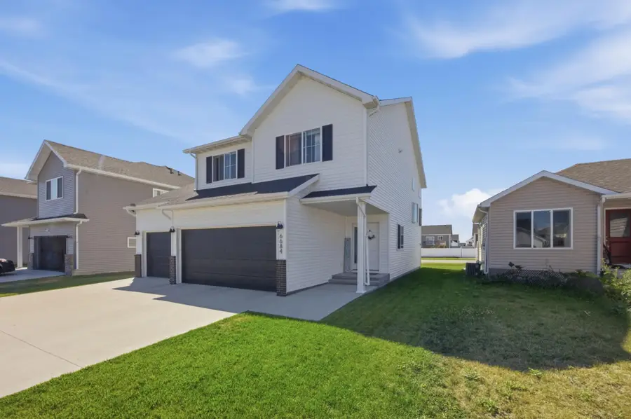 6684 Toronto Drive S, Fargo, ND 58104 - #2