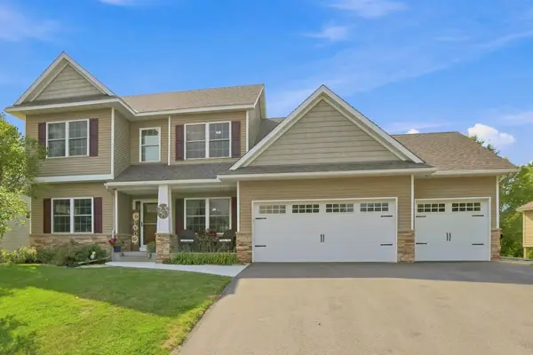 677 Savanna Trail, Delano, MN 55328