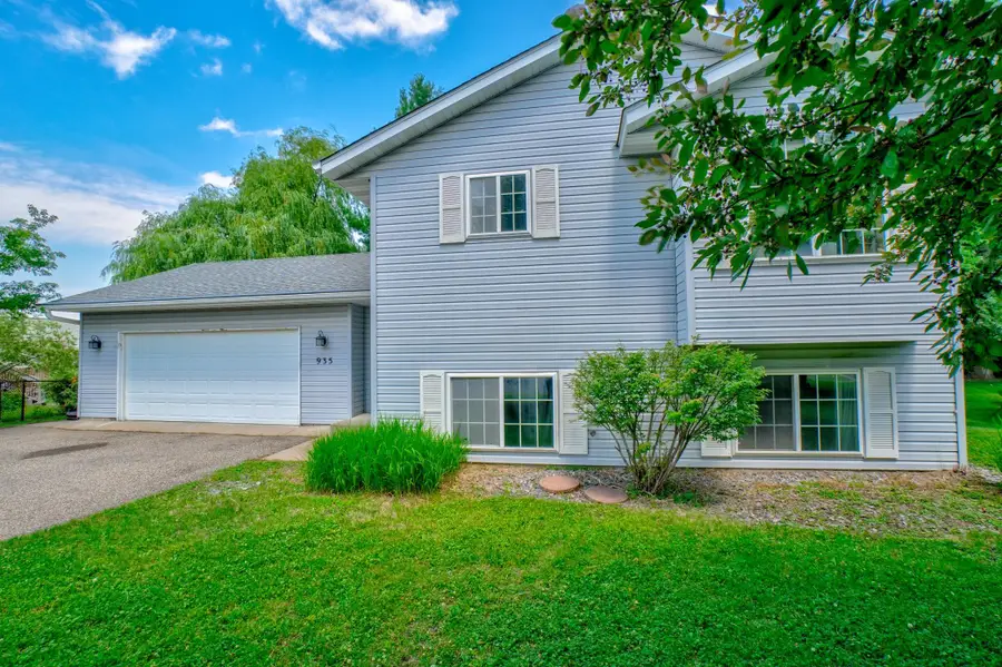 935 2nd Avenue Sw, Forest Lake, MN 55025 - #2