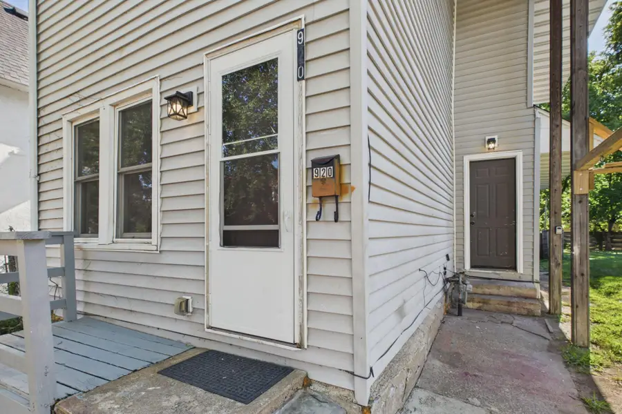 920 Farrington Street, Saint Paul, MN 55117 - #2