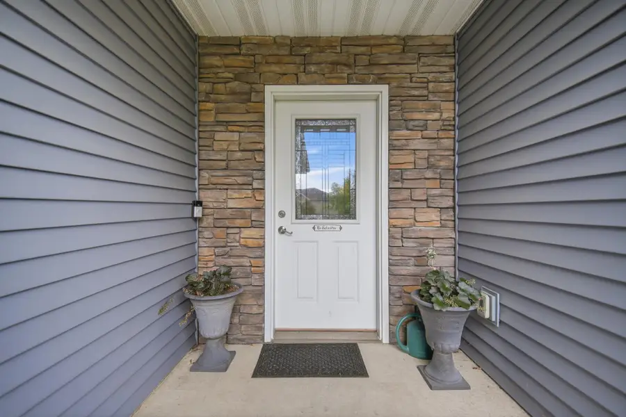 1572 Gray Fox Drive Ne, Owatonna, MN 55060 - #3