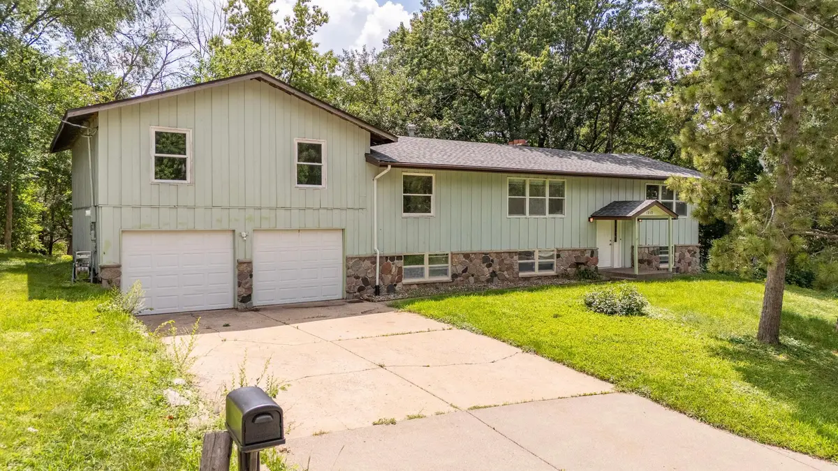 1212 44 1/2 Avenue Ne, Columbia Heights, MN 55421 - #1