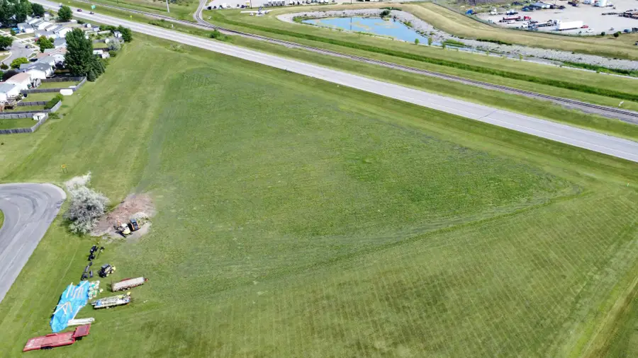 4020 35th Avenue S, Moorhead, MN 56560 - #2
