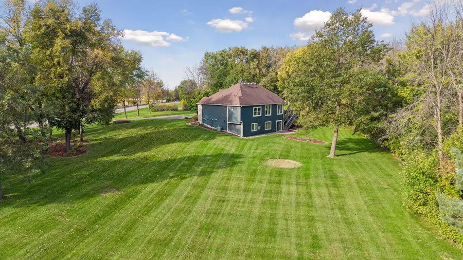 17830 N Diamond Lake Road, Dayton, MN 55327 - #2