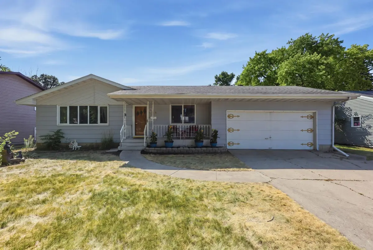 1119 9th Street N, Moorhead, MN 56560 - #1