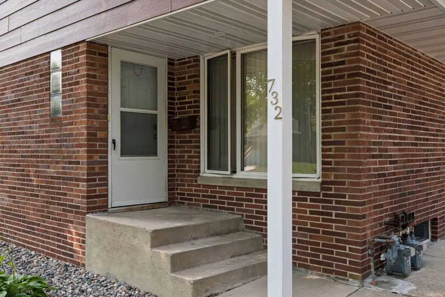 732 6th Avenue S, Hopkins, MN 55343 - #2
